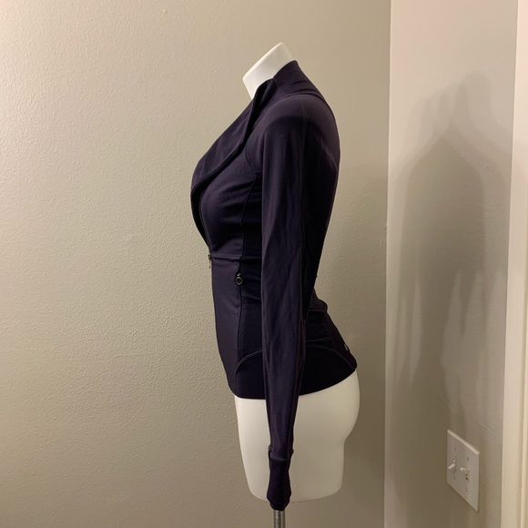 Lululemon Jacket - Picture 4 of 5